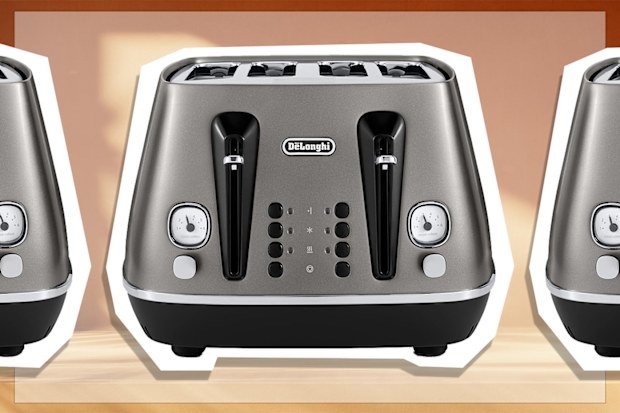 9PR: De'Longhi Distinta Moments 4 Slice Toaster, Titanium