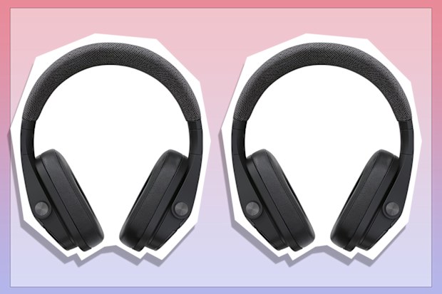 9PR: YAMAHA YH-L700A Headphones with 3D Sound Field