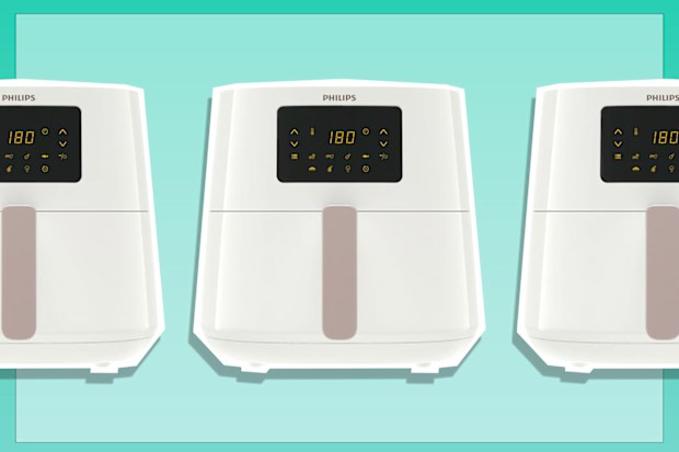 9PR: Philips Essential Digital Airfryer XL White