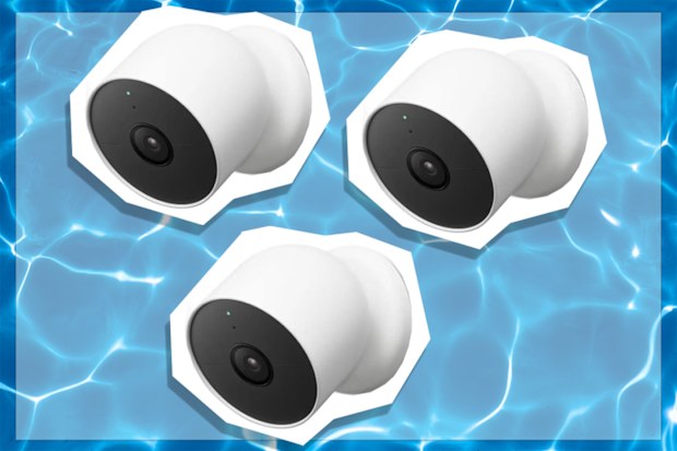 9PR: Google Nest Indoor/Outdoor HD Camera, 3-Pack