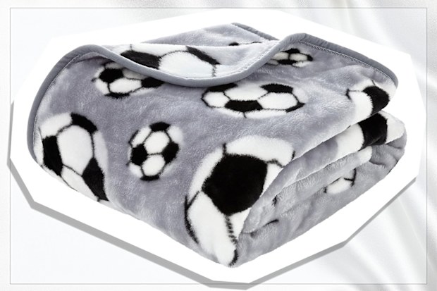 9PR: Catherine Lansfield Kids Football Blanket
