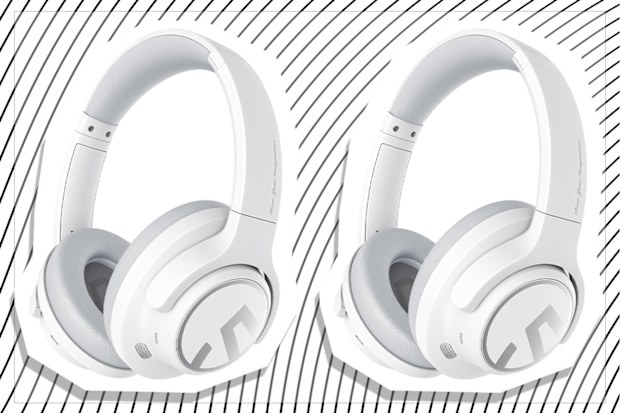 9PR: SoundPEATS Space Noise Cancelling Headphones, White