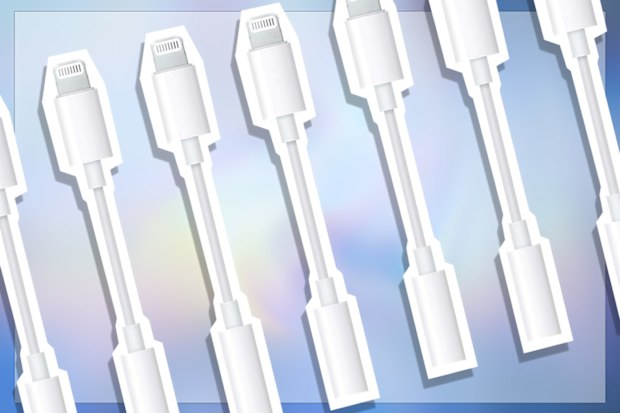 9PR: Apple Lightning to 3.5mm Headphone Jack Adapter