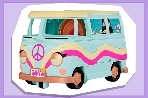 9PR: L.O.L. Surprise! 5-N-1 Grill & Groove Camper Playset