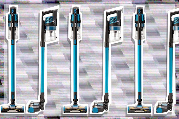 9PR: Shark Cordless Vacuum With Self Cleaning Brushroll