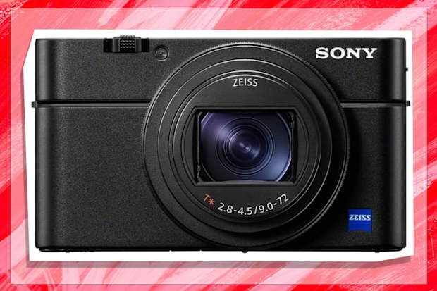 9PR: Sony RX100 VII Premium Compact Camera