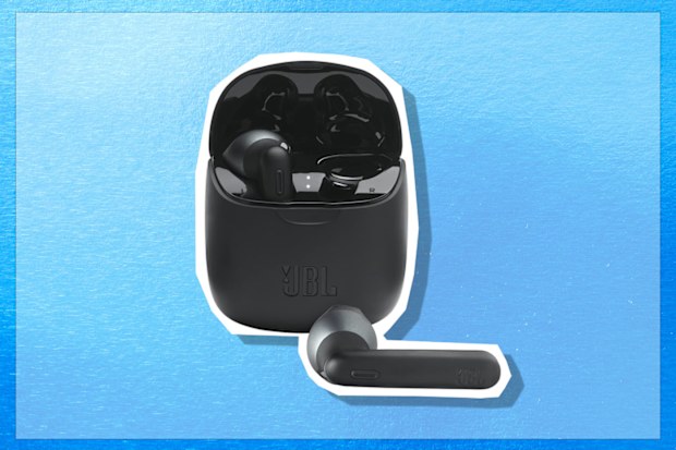 9PR: JBL True Wireless Earphones
