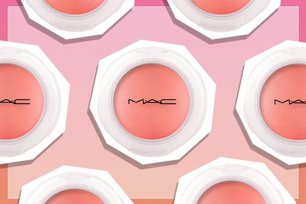 9PR: MAC Glow Play Blush 