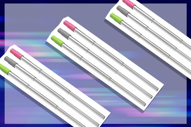 9PR: Reusable Stainless Steel Telescopic Straw with Silicone Tip