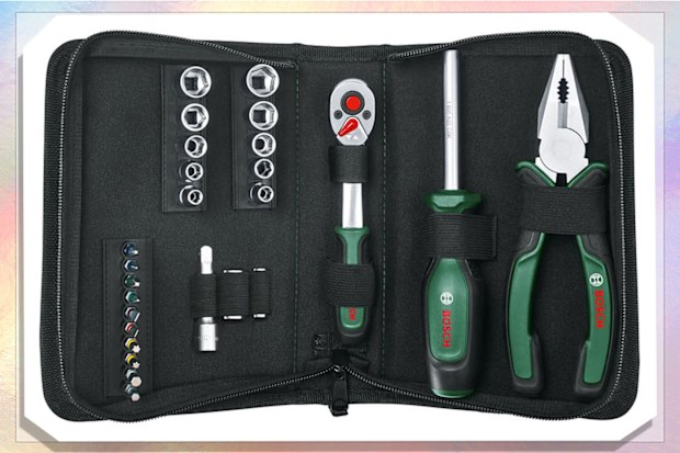 9PR: Bosch Home & Garden Mobility Hand Tool 26-Piece Set