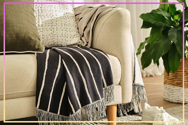 9PR: Koala Barossa Throw