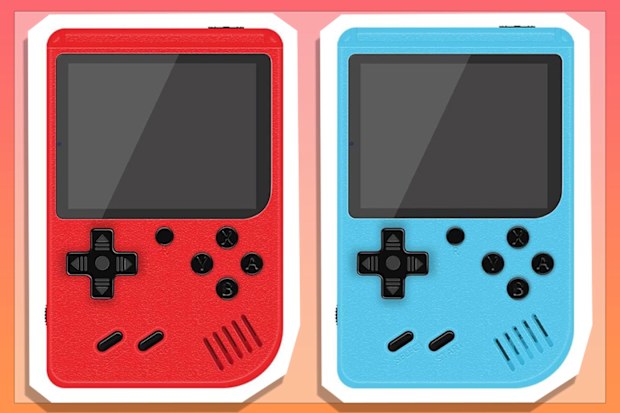 9PR: Handheld Retro Game Console, Red and Blue