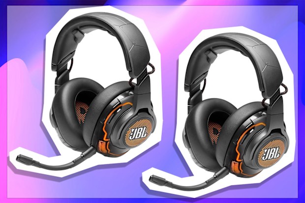 9PR: JBL Quantum ONE Professional Gaming Headphones, Black