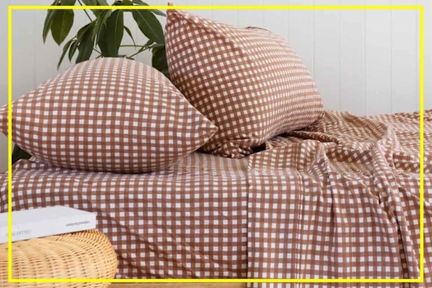 9PR: Bambury Gingham Flannelette Sheet Set Black Friday deal.
