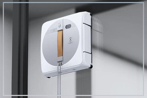 9PR: ECOVACS WINBOT W1 PRO Window Cleaner Robot