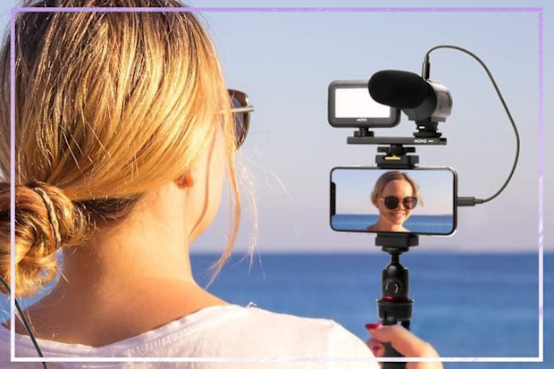 9PR: Movo iVlogger Vlogging Kit for iPhone