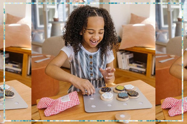 9PR: Melissa & Doug Slice And Bake Cookie Set