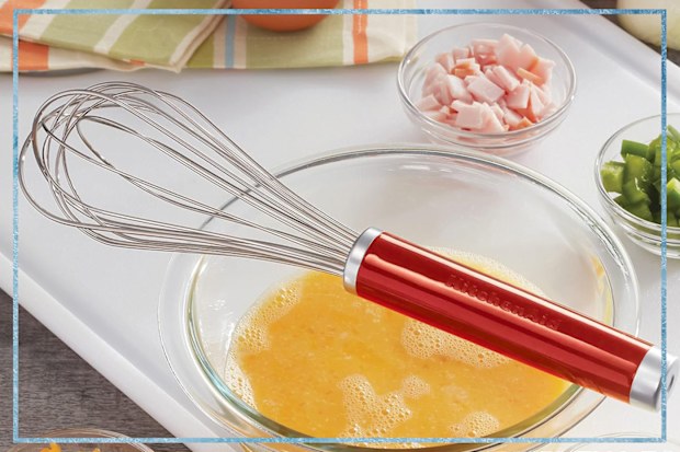9PR: KitchenAid Classic Whisk, Empire Red