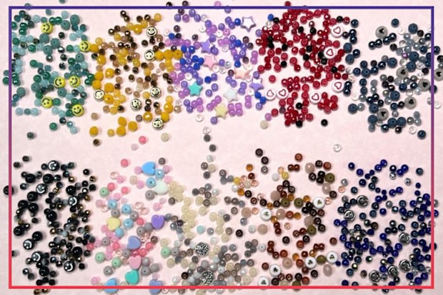 9PR: Friendship Bracelets Making Kit – The Eras Bracelets