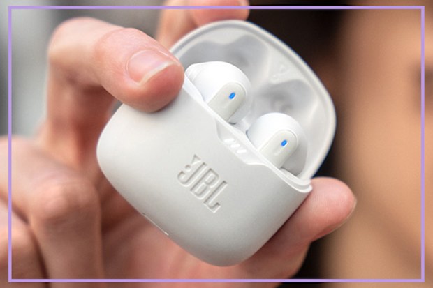 9PR: JBL Tune Flex True Wireless Stereo Earbuds, White