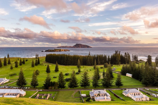 9PR: Norfolk Island