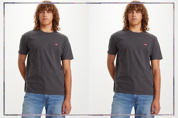 9PR: Levi's Original Housemark T-shirt