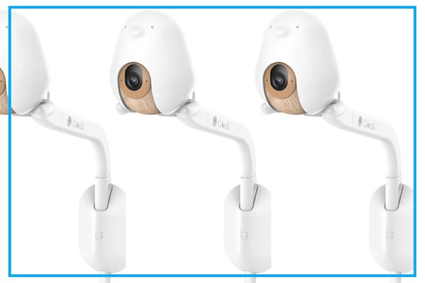 9PR: CuboAi Plus Smart Baby Monitor with Wall Mount