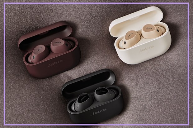 9PR: Jabra Elite 10 Earbuds, Cocoa, Titanium Black and Cream