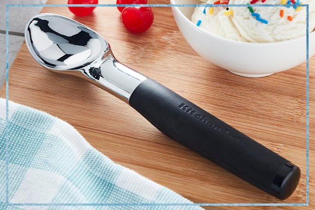 9PR: KitchenAid Soft Touch Ice Cream Scoop