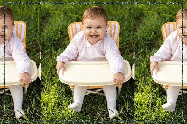 9PR: IZIMINI Brighton Baby Chair, Yellow Stripes