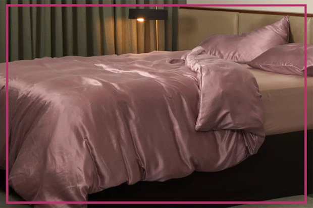 9PR: Fleur Silk Quilt Cover