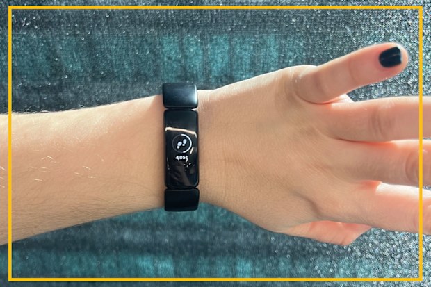 9PR: Fitbit Inspire 2
