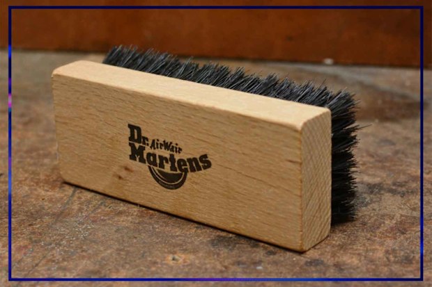 9PR: Dr Martens Brush