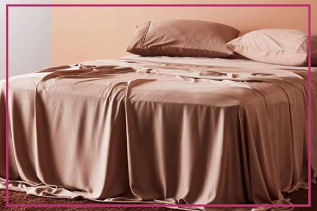9PR: Signature Sateen Sheet Set