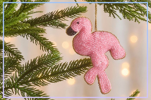 9PR: Christmas decorations