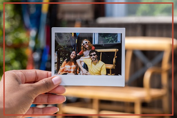 9PR: Instax Wide 400 
