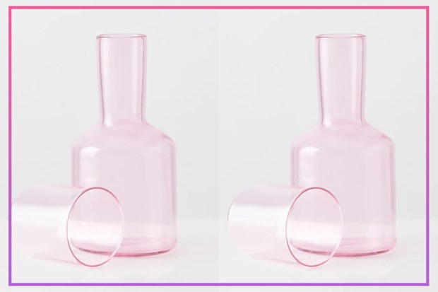 9PR: Maison Balzac J'Ai Soif Carafe Set Pink