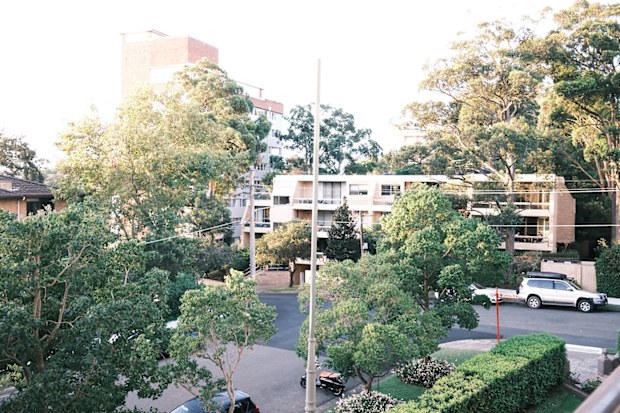 9PR: Street picture taken on Fujifilm XV100VI