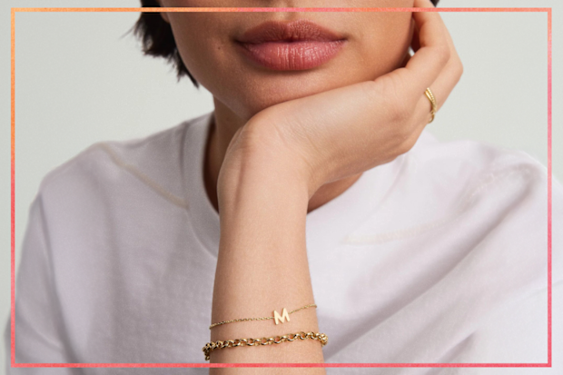 9PR: Jewellery gift guide for women who can't get enough Mejuri 