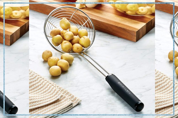 9PR: KitchenAid Soft Touch Wire Strainer