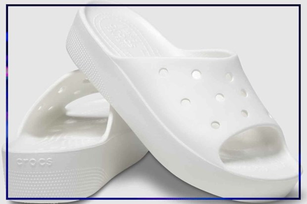 9PR: Crocs Women's Platform Slides