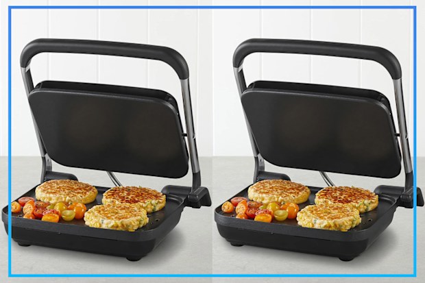 9PR: Sunbeam Café Style 4-Slice Sandwich Press and Maker