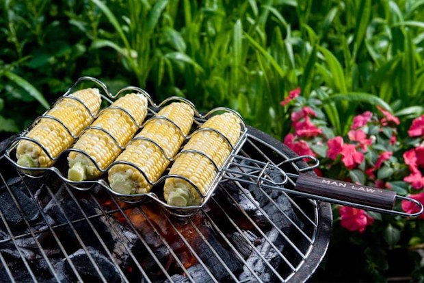 9PR: Man Law BBQ Corn Cob Basket