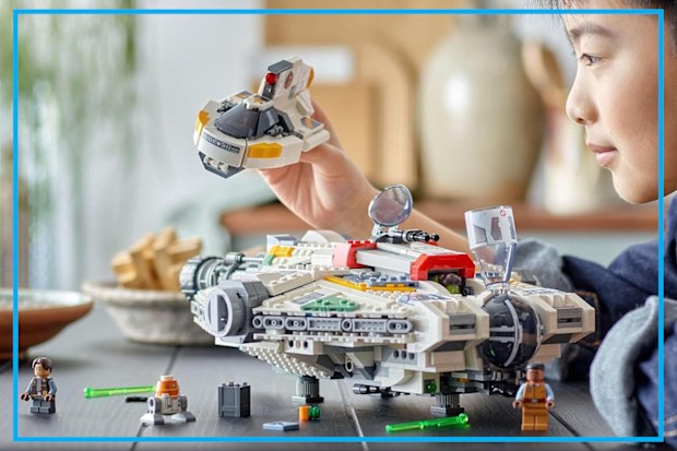 9PR: LEGO Star Wars Ghost & Phantom II