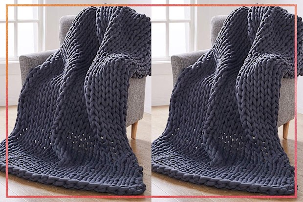 9PR: Dreamz Knitted Weighted Blanket