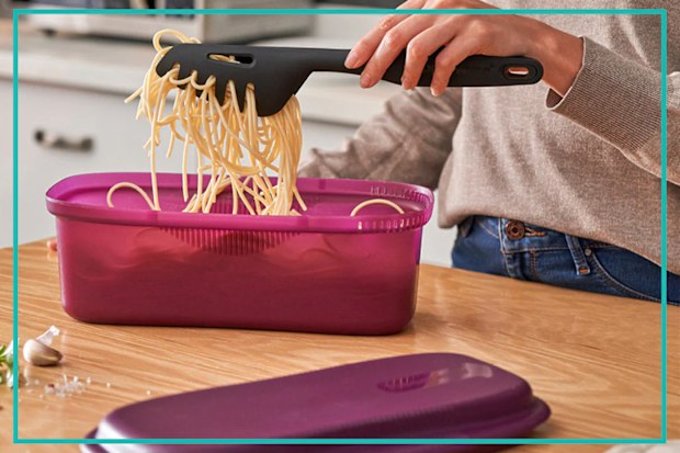 9PR: Tupperware Microwave Pasta Maker