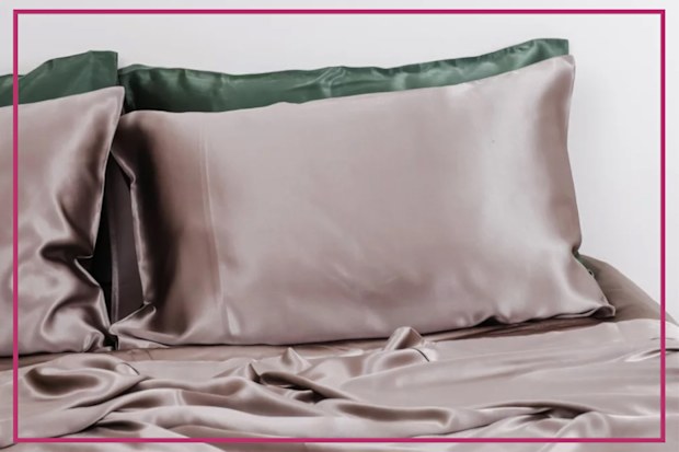 9PR: Silk Magnolia Pure Silk Sheet Set