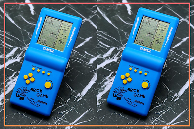 9PR: CZT Brick Game Console, Blue