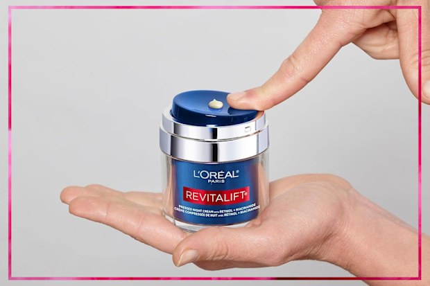 9PR: L'Oréal Paris Revitalift Laser x3 Retinol And Niacinamide Pressed Night Cream