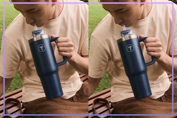 9PR: Tupperware Thermal Straw Tumbler